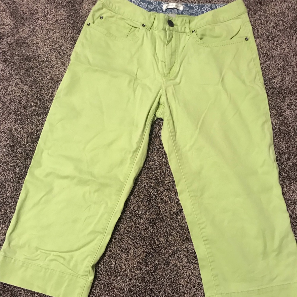 Capri Pants: Size 8